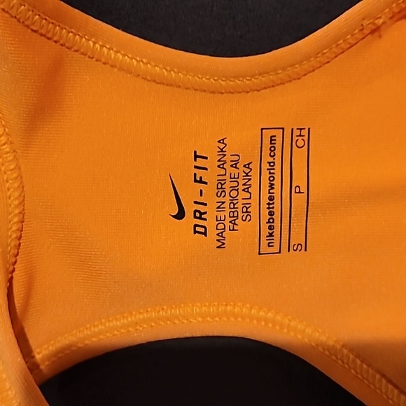 Nike Dri-Fit Sports Bra - Picture 3 of 3